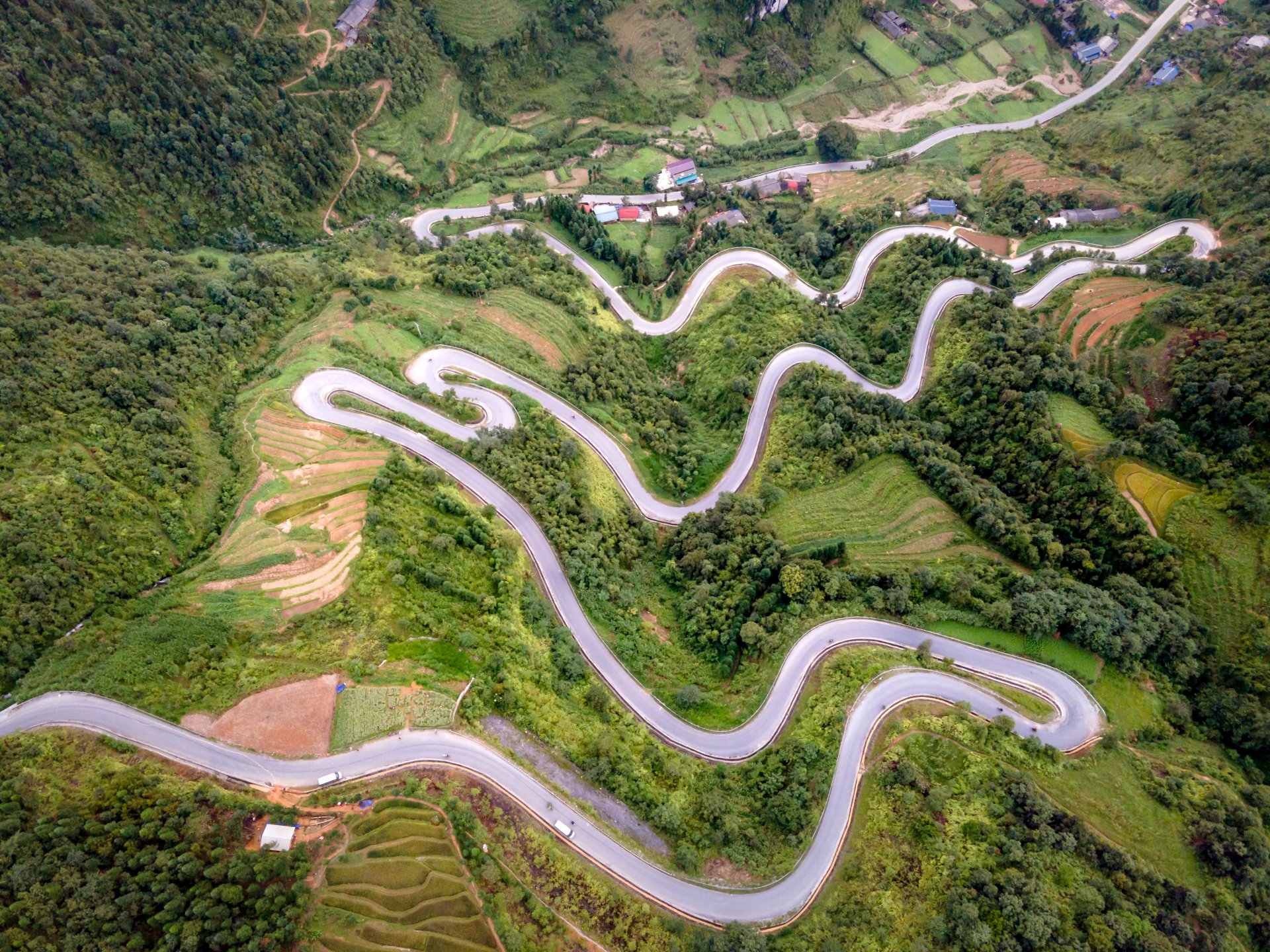 Hà Giang – Sắc màu núi đá & bản làng vùng cao (Xe máy)